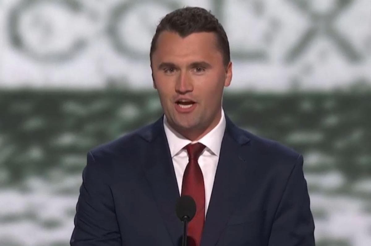 Profil Charlie Kirk, Influencer AS dan Anak Emas Trump yang Tewas Ditembak saat Pidato Profil Charlie Kirk, Influencer AS dan Anak Emas Trump yang Tewas Ditembak saat Pidato