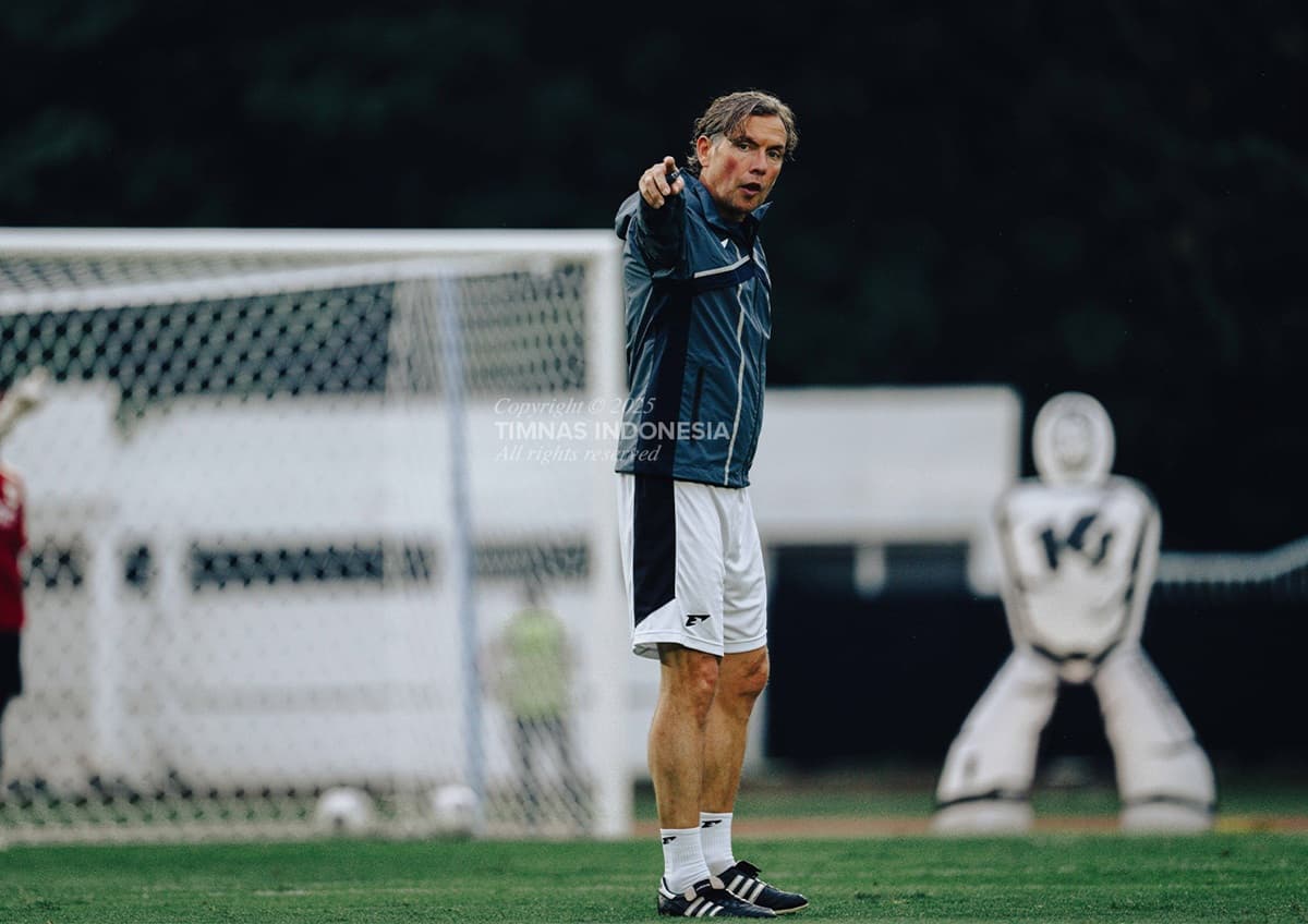 Jadi Kandidat Pelatih FC Twente, Alex Pastoor Bakal Tinggalkan Timnas Indonesia? Jadi Kandidat Pelatih FC Twente, Alex Pastoor Bakal Tinggalkan Timnas Indonesia?