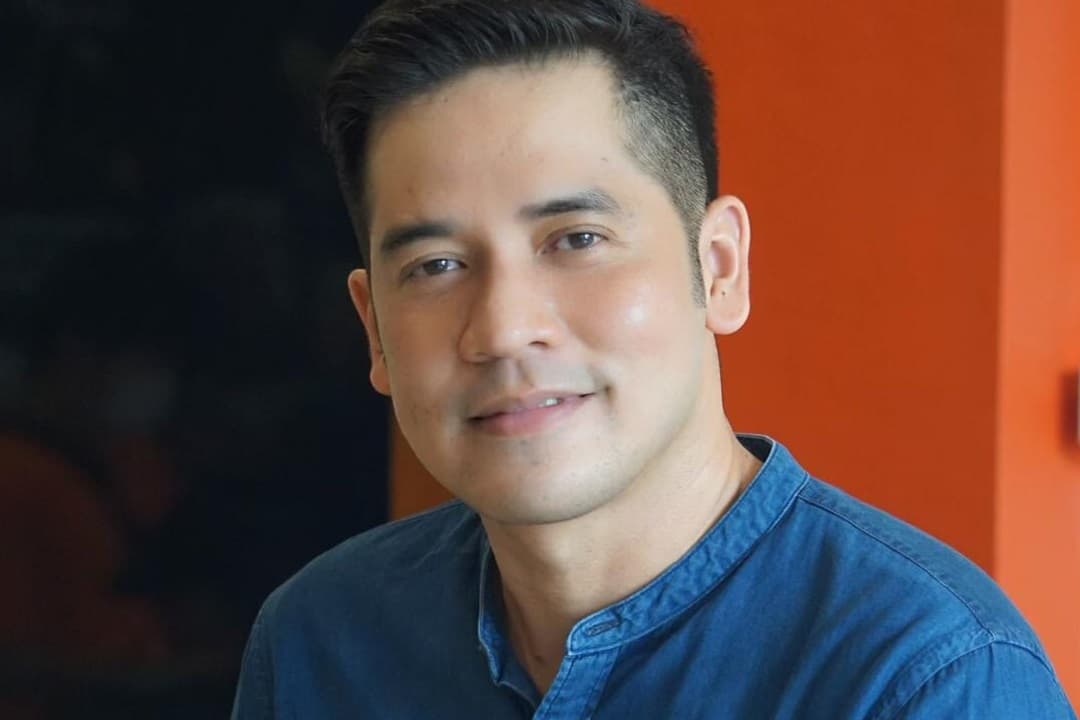 Kronologi Anak Ricky Perdana Jatuh dari Lantai 2 hingga Tangan Kiri Retak Kronologi Anak Ricky Perdana Jatuh dari Lantai 2 hingga Tangan Kiri Retak