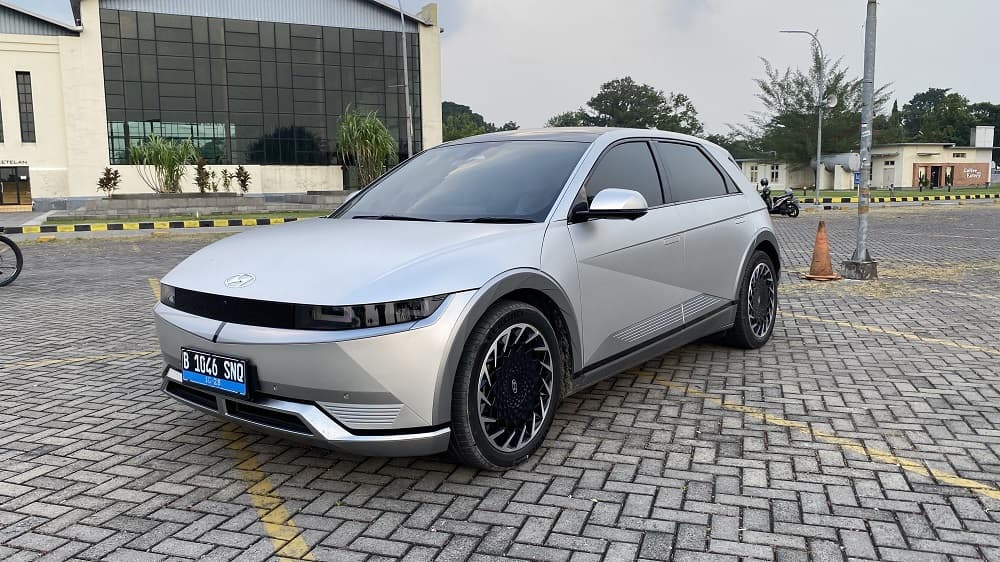 Viral Mobil Listrik Hyundai Ioniq 5 Mogok Tak Bisa Didorong Viral Mobil Listrik Hyundai Ioniq 5 Mogok Tak Bisa Didorong
