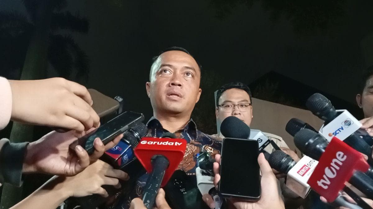 Rapat Tertutup di Kertanegara, Prabowo-Gibran Soroti Sistem Keuangan hingga Devisa Ekspor Rapat Tertutup di Kertanegara, Prabowo-Gibran Soroti Sistem Keuangan hingga Devisa Ekspor