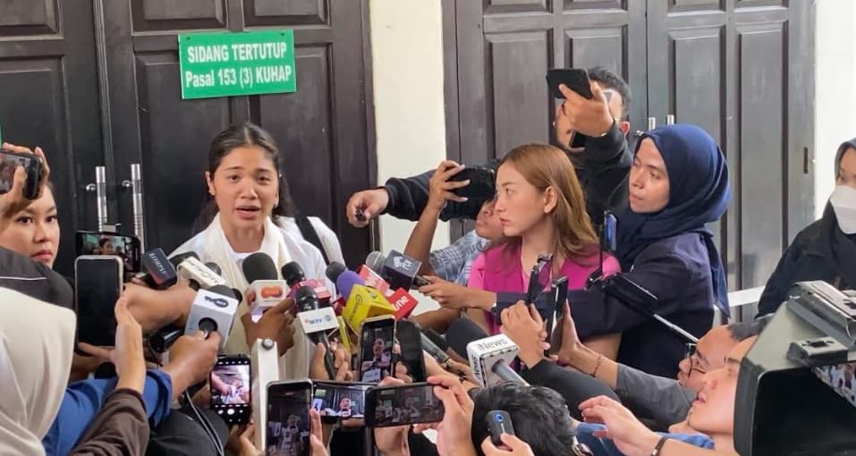 Istri Nadiem Sedih dan Kecewa Praperadilan Suaminya Ditolak PN Jaksel Istri Nadiem Sedih dan Kecewa Praperadilan Suaminya Ditolak PN Jaksel