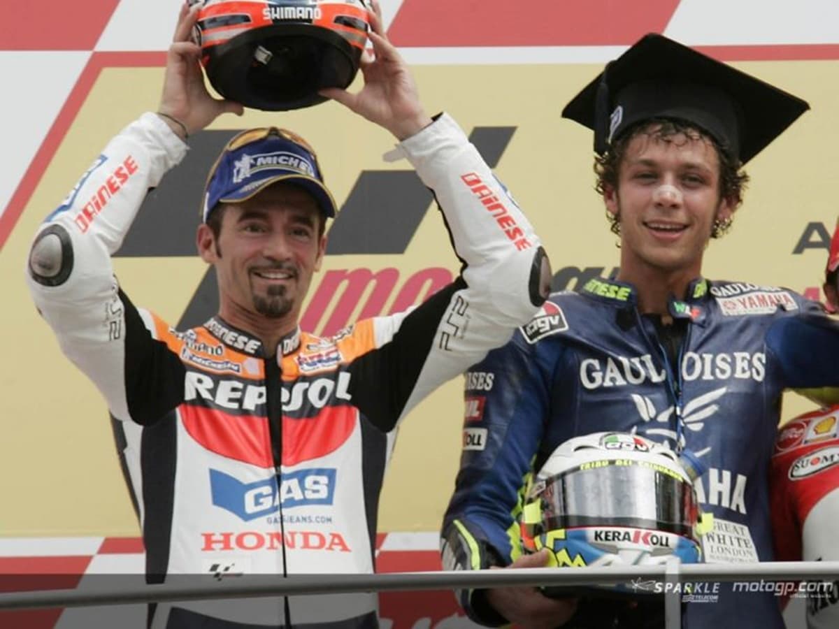 Kisah Pembalap Top Asal Italia Max Biaggi, Putuskan Hengkang dari MotoGP karena Valentino Rossi Kisah Pembalap Top Asal Italia Max Biaggi, Putuskan Hengkang dari MotoGP karena Valentino Rossi