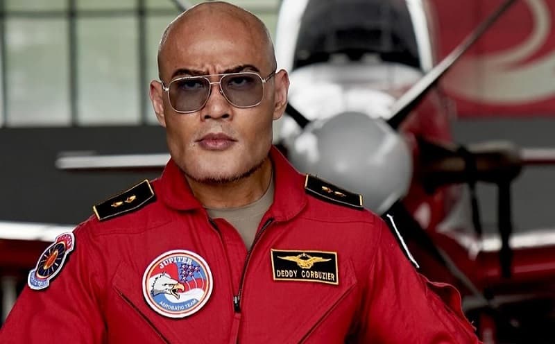 Jawaban Menohok Deddy Corbuzier Ketika Dicap Pelit oleh Netizen Jawaban Menohok Deddy Corbuzier Ketika Dicap Pelit oleh Netizen