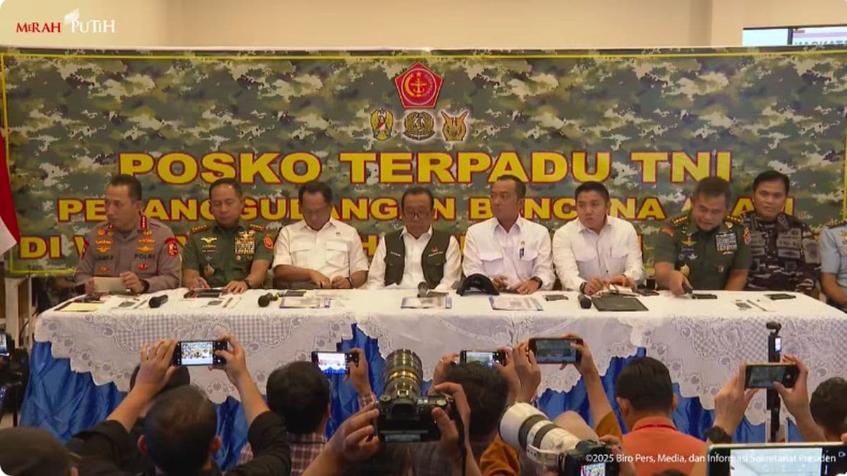 Bencana Sumatera, Menko PMK: Satgas PKH Diterjunkan Usut Kayu Gelondongan Bencana Sumatera, Menko PMK: Satgas PKH Diterjunkan Usut Kayu Gelondongan