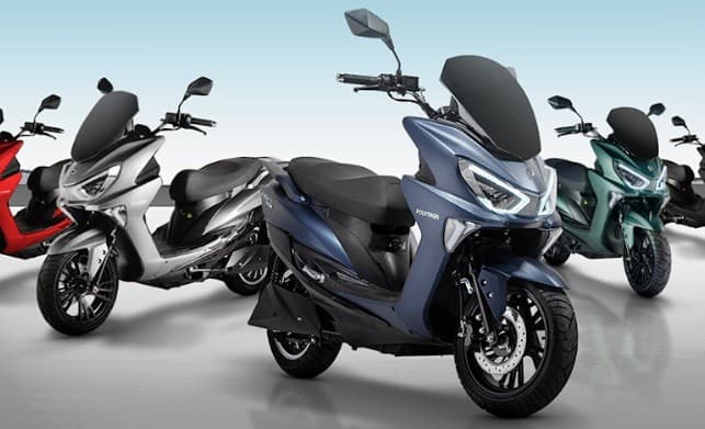 3 Rekomendasi Motor Listrik yang Aman Dipakai untuk Terobos Banjir 3 Rekomendasi Motor Listrik yang Aman Dipakai untuk Terobos Banjir