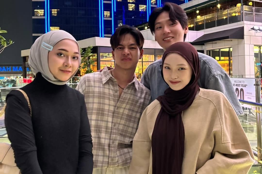 Resmi Menjanda, Jule Diduga Selingkuh sama Pacar Sahabat Sendiri Resmi Menjanda, Jule Diduga Selingkuh sama Pacar Sahabat Sendiri