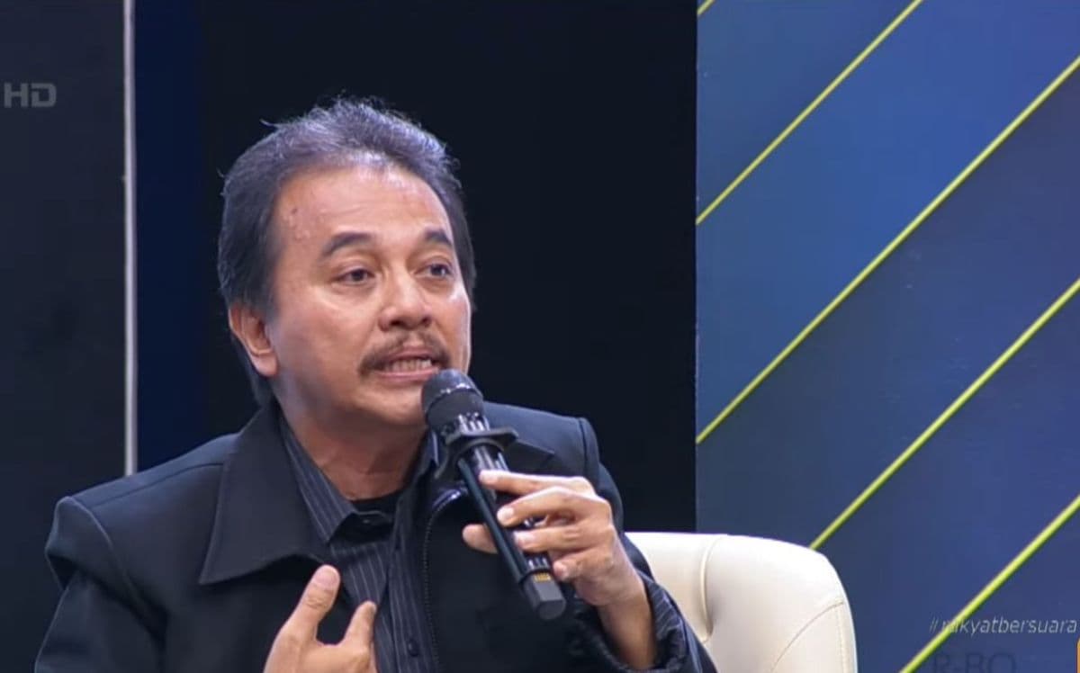 Kasus Ijazah Jokowi, Roy Suryo Cs Soroti 700 Barang Bukti Kasus Ijazah Jokowi, Roy Suryo Cs Soroti 700 Barang Bukti