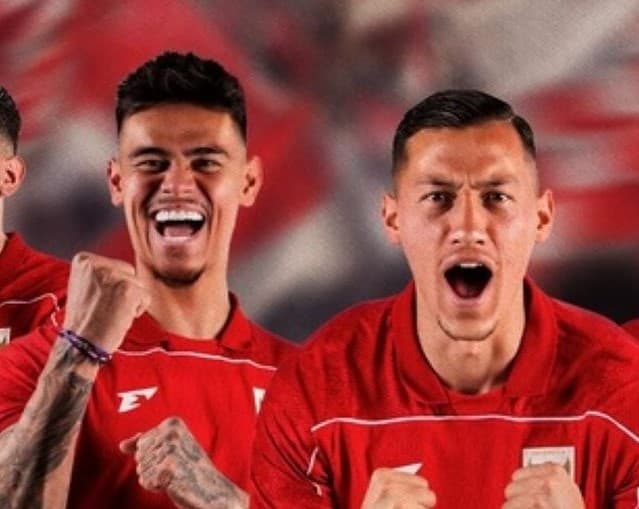 Perbandingan Nilai Pasar Jay Idzes dan Mees Hilgers: Satu Meroket ke Puncak, Satu Lagi Terjun Bebas Perbandingan Nilai Pasar Jay Idzes dan Mees Hilgers: Satu Meroket ke Puncak, Satu Lagi Terjun Bebas