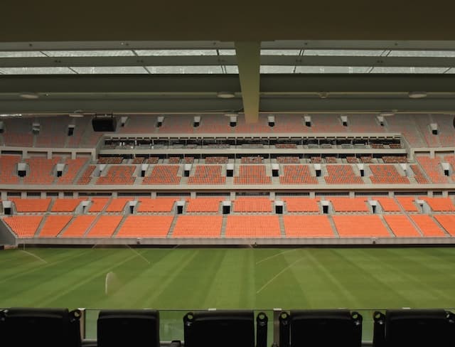 Demi Persija Jakarta Tak Jadi Tim Musafir Lagi, JIS Belajar Cara Rawat Rumput dari Singapura Demi Persija Jakarta Tak Jadi Tim Musafir Lagi, JIS Belajar Cara Rawat Rumput dari Singapura