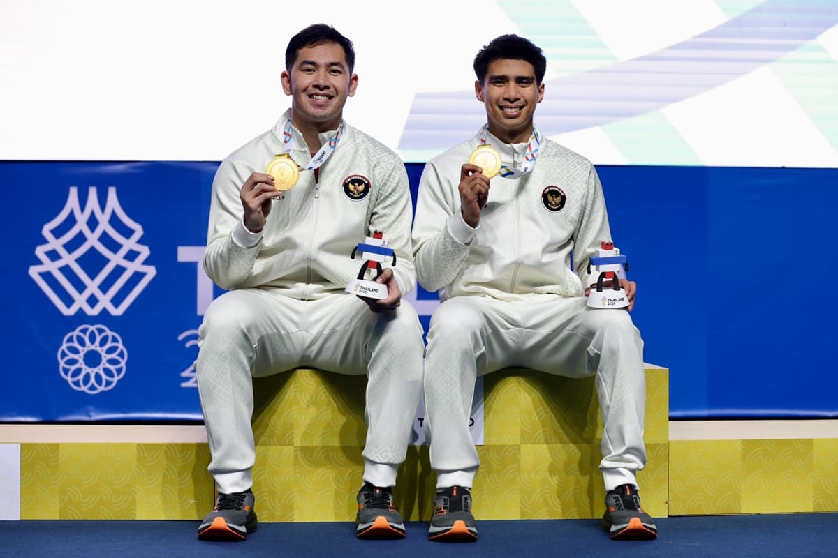 Kisah Heroik Sabar/Reza, Terbuang dari Pelatnas Cipayung tapi Jadi Tulang Punggung PBSI di SEA Games 2025 Kisah Heroik Sabar/Reza, Terbuang dari Pelatnas Cipayung tapi Jadi Tulang Punggung PBSI di SEA Games 2025