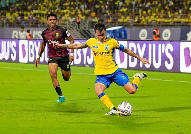 Persib Bandung Segera Datangkan Adrian Luna, Pemain Nomor 10 Milik Kerala Blasters! Persib Bandung Segera Datangkan Adrian Luna, Pemain Nomor 10 Milik Kerala Blasters!