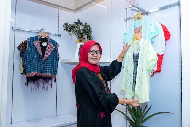 Lewat Pameran BRI, Kriti by Lusy Jajaki Potensi Wastra Nusantara di Pasar Mancanegara Lewat Pameran BRI, Kriti by Lusy Jajaki Potensi Wastra Nusantara di Pasar Mancanegara