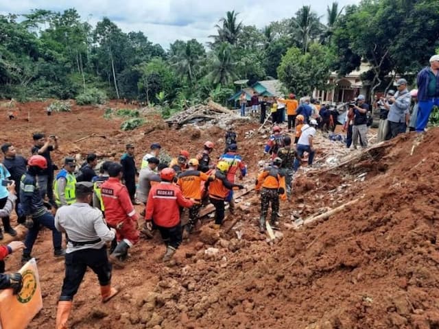Korban Jiwa Bencana di Sumatera Bertambah, Total Tewas Capai 1.167 Orang Korban Jiwa Bencana di Sumatera Bertambah, Total Tewas Capai 1.167 Orang