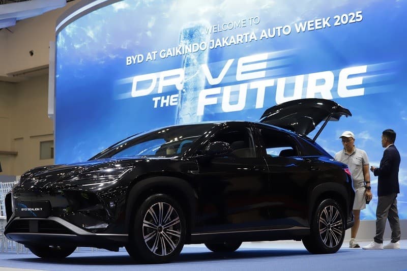 BYD Perkuat Eksistensi di Pasar EV Indonesia lewat GJAW 2025 BYD Perkuat Eksistensi di Pasar EV Indonesia lewat GJAW 2025