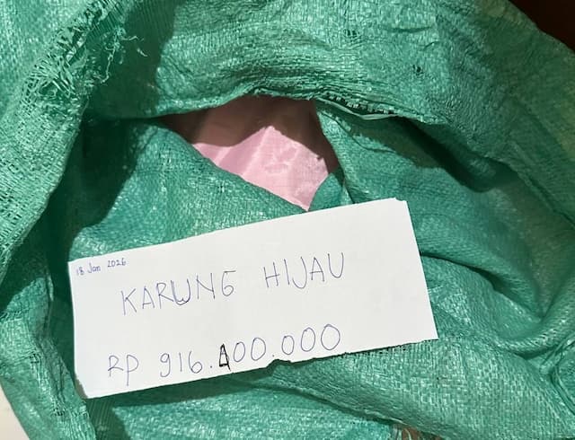 Ini Penampakan Karung Berisi Gepokan Uang Diduga Hasil Pemerasan Bupati Pati Sudewo Ini Penampakan Karung Berisi Gepokan Uang Diduga Hasil Pemerasan Bupati Pati Sudewo