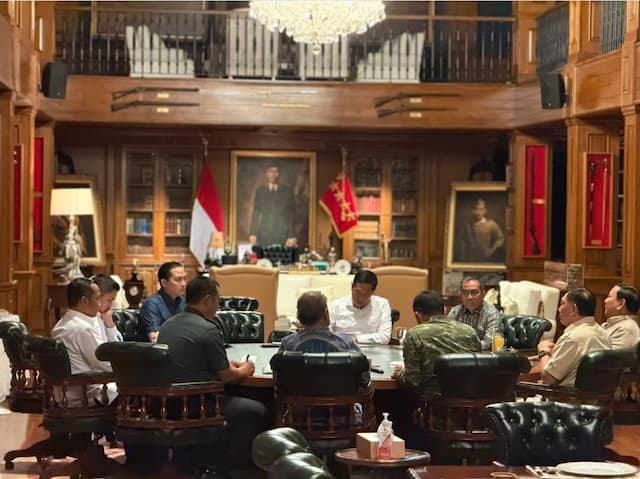 Prabowo Kumpulkan Menteri di Hambalang, Bahas Perkembangan Kerja Sama Pendidikan RI–Inggris Prabowo Kumpulkan Menteri di Hambalang, Bahas Perkembangan Kerja Sama Pendidikan RI–Inggris