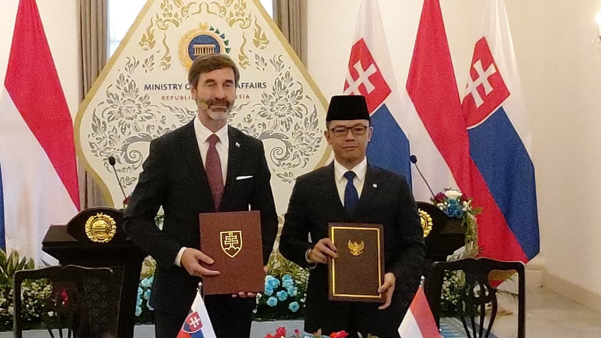 Indonesia dan Slovakia Sepakati Bebas Visa bagi Pemegang Paspor Diplomatik dan Dinas Indonesia dan Slovakia Sepakati Bebas Visa bagi Pemegang Paspor Diplomatik dan Dinas