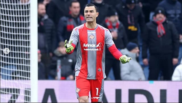 Respons Takut Pelatih Cremonese Lihat Emil Audero Kena Petasan di Laga Kontra Inter Milan Respons Takut Pelatih Cremonese Lihat Emil Audero Kena Petasan di Laga Kontra Inter Milan