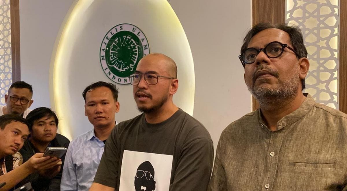 Materi Komedi Mens Rea Pandji, Haris Azhar: Semua Orang Ketawa, Bukan Ajakan Kekerasan! Materi Komedi Mens Rea Pandji, Haris Azhar: Semua Orang Ketawa, Bukan Ajakan Kekerasan!