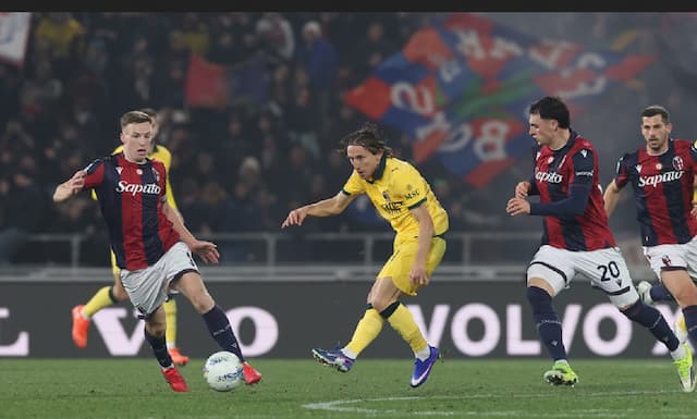 AC Milan Libas Bologna 3-0, Massimiliano Allegri Ungkap Target di Liga Italia 2025-2026 AC Milan Libas Bologna 3-0, Massimiliano Allegri Ungkap Target di Liga Italia 2025-2026