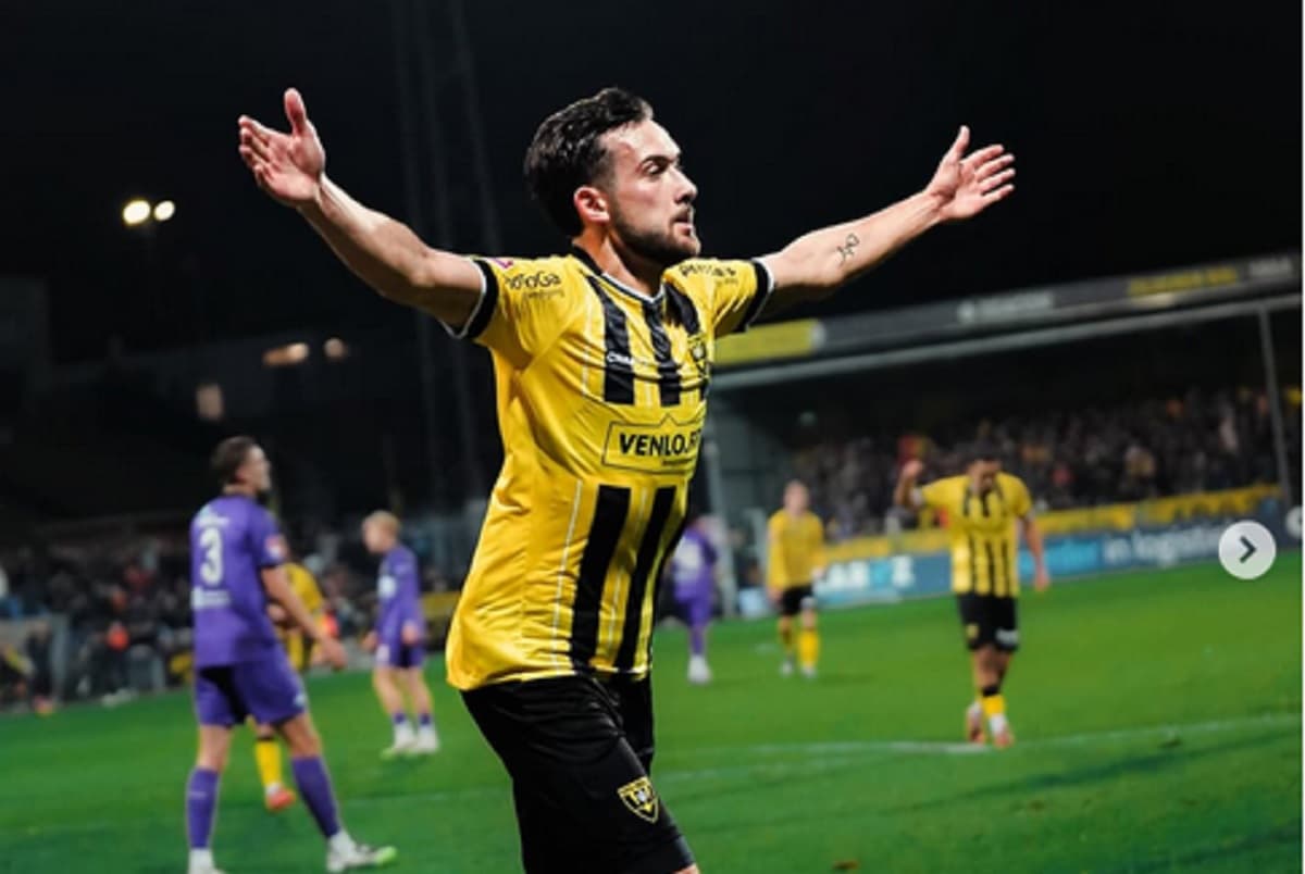 John Herdman Panggil Dean Zandbergen untuk Perkuat Timnas Indonesia? John Herdman Panggil Dean Zandbergen untuk Perkuat Timnas Indonesia?