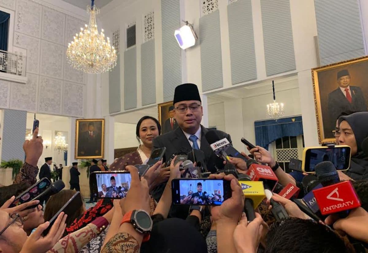 Kepala Badan Komunikasi Pemerintah: Kebijakan Luar Negeri Prabowo Tak Pernah Korbankan Kepentingan Nasional Kepala Badan Komunikasi Pemerintah: Kebijakan Luar Negeri Prabowo Tak Pernah Korbankan Kepentingan Nasional