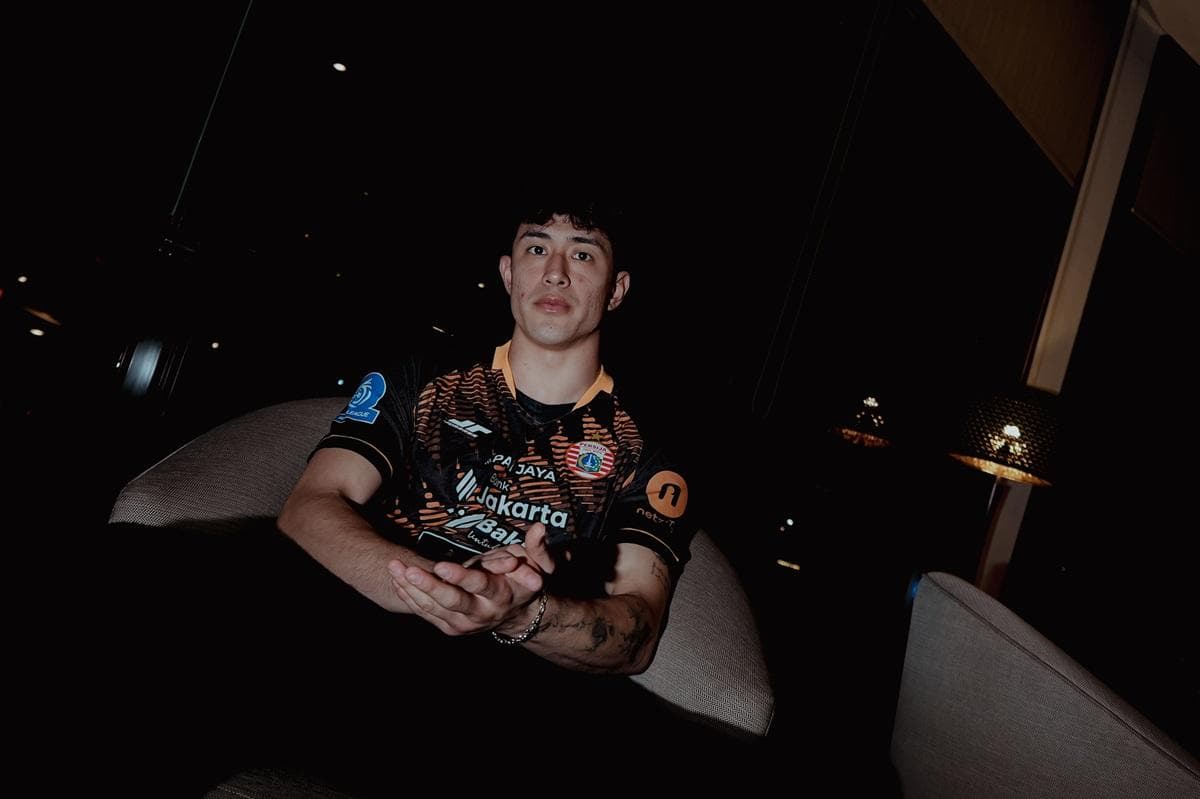 Cyrus Margono Siap Unjuk Gigi Bareng Persija Jakarta Cyrus Margono Siap Unjuk Gigi Bareng Persija Jakarta