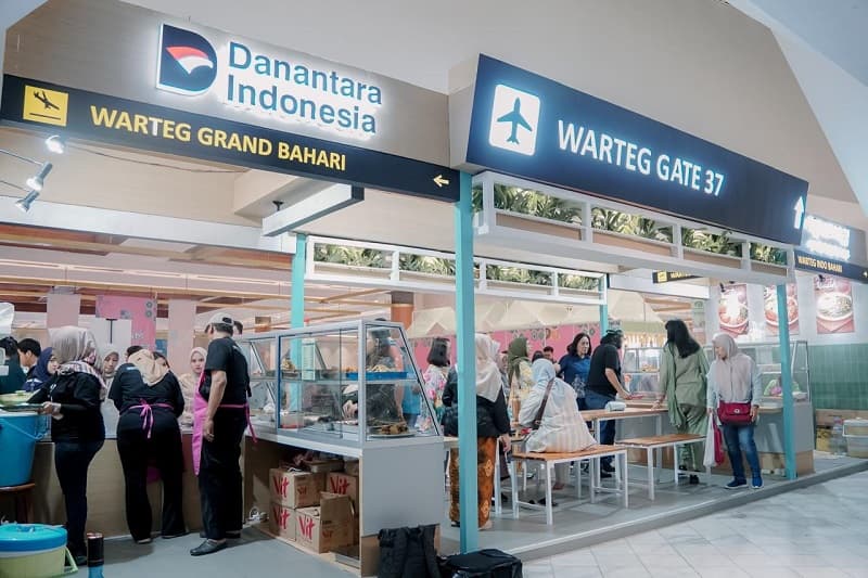 Warteg Gate 37 InJourney Airports Sukses Curi Perhatian Pengunjung INACRAFT 2026 Warteg Gate 37 InJourney Airports Sukses Curi Perhatian Pengunjung INACRAFT 2026