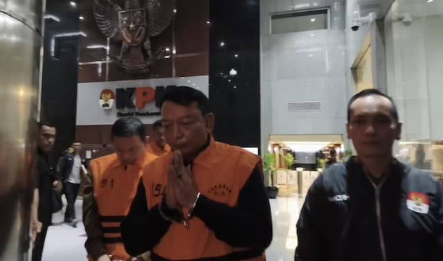 KPK Geledah PN Depok dan Rumah Dinas Ketua PN, Sita Uang Tunai USD 50 Ribu KPK Geledah PN Depok dan Rumah Dinas Ketua PN, Sita Uang Tunai USD 50 Ribu