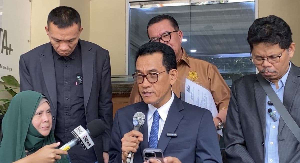 Jadi Ahli Roy Suryo Cs, Bonatua Silalahi Diperiksa Polda Metro Terkait Ijazah Jokowi Jadi Ahli Roy Suryo Cs, Bonatua Silalahi Diperiksa Polda Metro Terkait Ijazah Jokowi