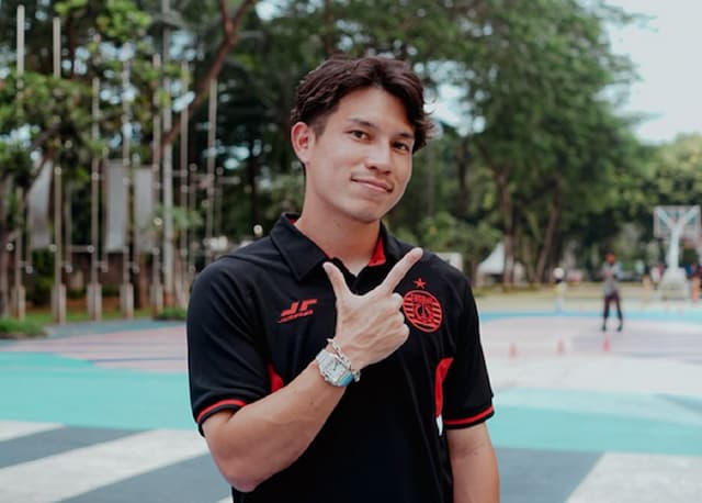 Curhat Ryo Matsumura Pernah Telat Digaji Persija Jakarta, Kini Berjuang di Bhayangkara FC Curhat Ryo Matsumura Pernah Telat Digaji Persija Jakarta, Kini Berjuang di Bhayangkara FC