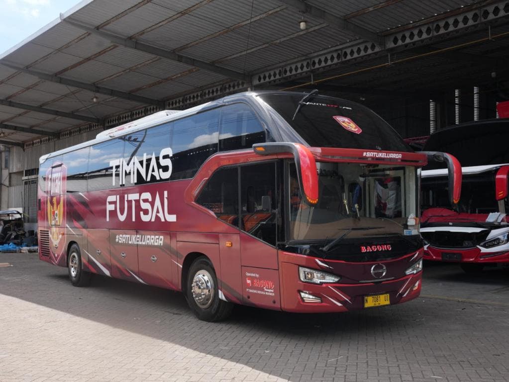 Timnas Futsal Indonesia Dapat Fasilitas Bus Baru, Slogan Satu Keluarga Jadi Identitas Timnas Futsal Indonesia Dapat Fasilitas Bus Baru, Slogan Satu Keluarga Jadi Identitas