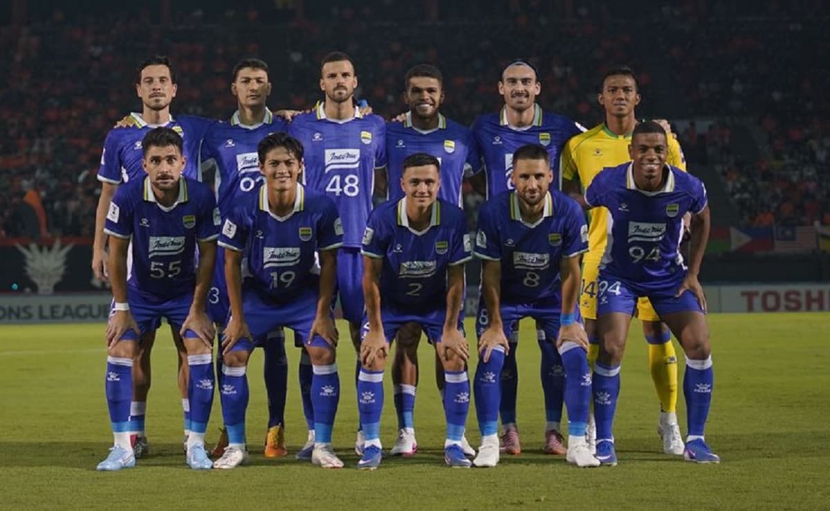 Penyebab Persib Bandung Kalah 0-3 dari Ratchaburi FC di Leg I 16 Besar AFC Champions League 2 2025-2026 Penyebab Persib Bandung Kalah 0-3 dari Ratchaburi FC di Leg I 16 Besar AFC Champions League 2 2025-2026