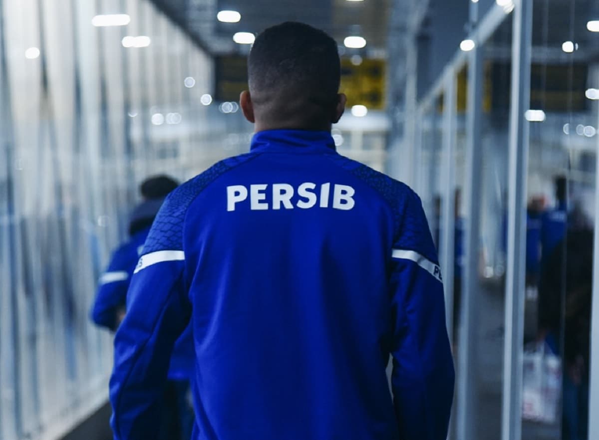 3 Pemain Termahal dengan Karier Tersingkat di Persib Bandung, Nomor 1 Pemain Naturalisasi Indonesia! 3 Pemain Termahal dengan Karier Tersingkat di Persib Bandung, Nomor 1 Pemain Naturalisasi Indonesia!