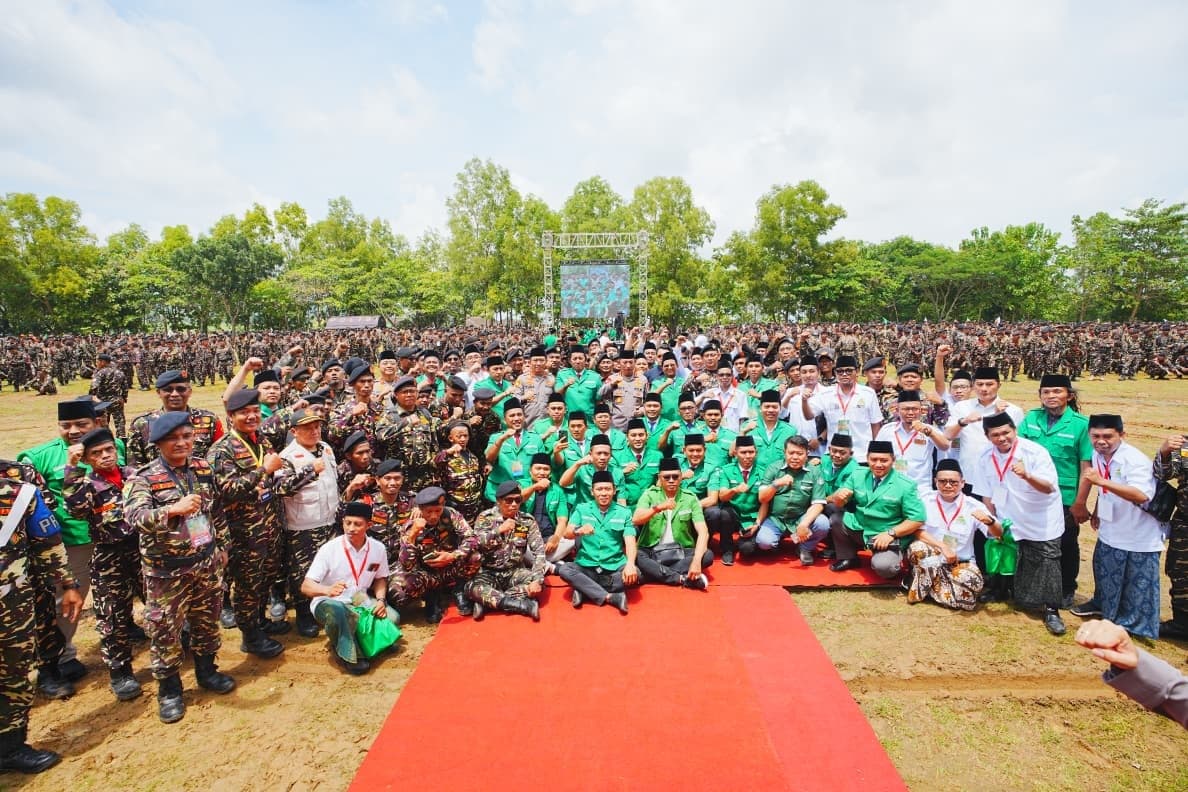 Kapolri Ajak GP Ansor-Banser Jaga Kamtibmas dan Sukseskan Program Pemerintah Kapolri Ajak GP Ansor-Banser Jaga Kamtibmas dan Sukseskan Program Pemerintah