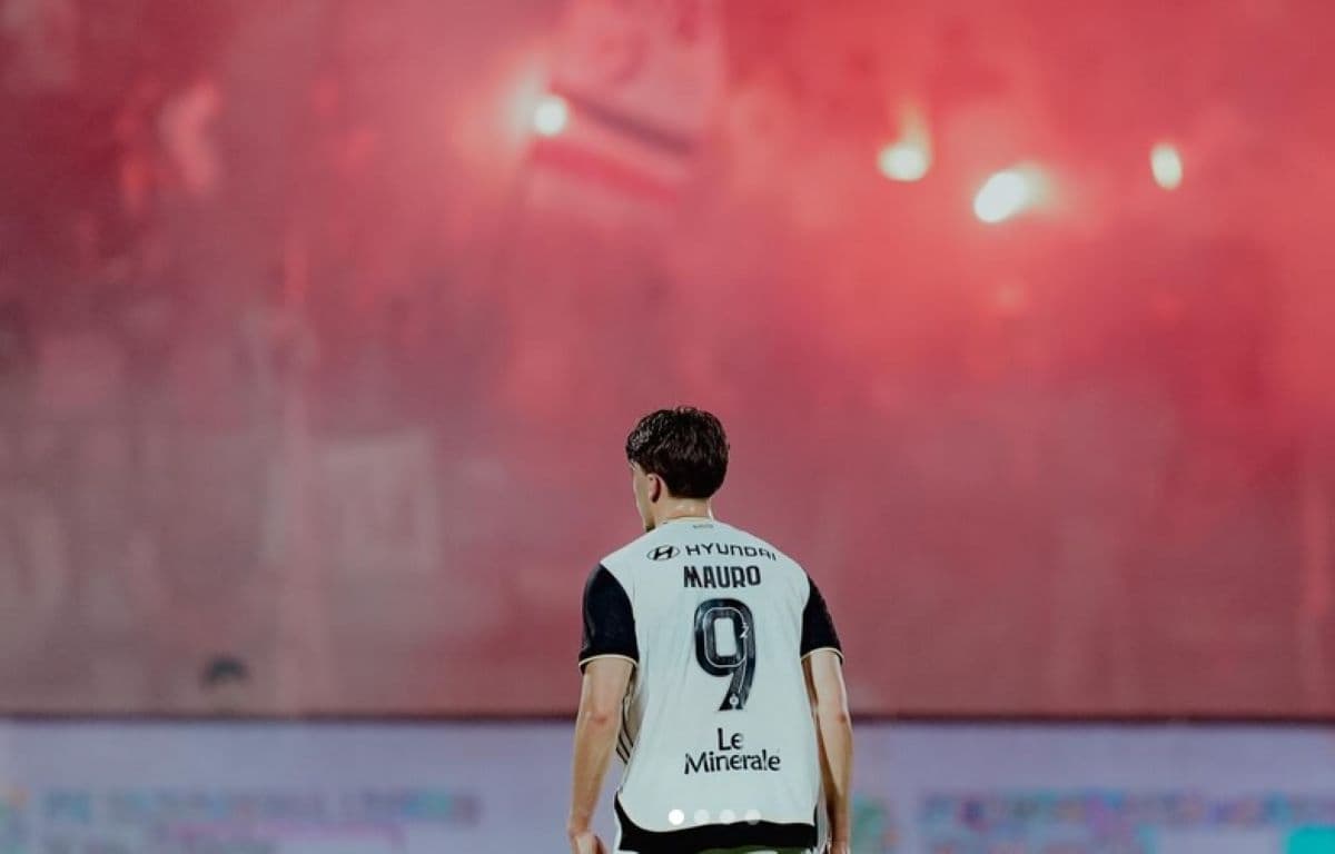 Perasaan Bahagia Mauro Zijlstra Usai Resmi Jalani Debut Manis Bersama Persija Jakarta Perasaan Bahagia Mauro Zijlstra Usai Resmi Jalani Debut Manis Bersama Persija Jakarta