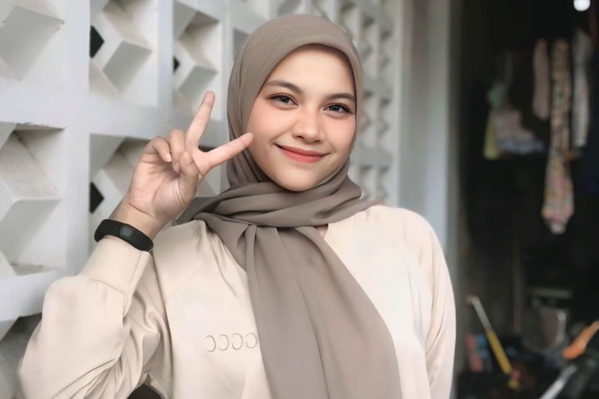 Bobotoh Cantik Khintan Fadilla Fhasa Prediksi Persib Bandung Hajar Ratchaburi FC: Bisa Menang 4-0! Bobotoh Cantik Khintan Fadilla Fhasa Prediksi Persib Bandung Hajar Ratchaburi FC: Bisa Menang 4-0!