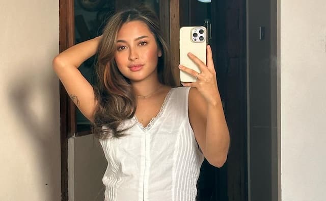 Beredar Video Lawas Jennifer Coppen Pukul dan Jambak Seorang Perempuan Beredar Video Lawas Jennifer Coppen Pukul dan Jambak Seorang Perempuan