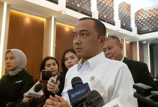 Istana Tegaskan Tak Pernah Bahas UU KPK Kembali ke Versi Lama Istana Tegaskan Tak Pernah Bahas UU KPK Kembali ke Versi Lama