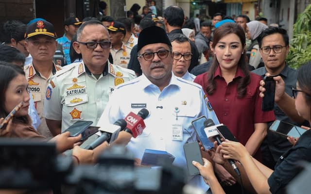 Jelang Ramadhan, Rano Karno Minta Penataan PKL Tanah Abang Lebih Humanis Jelang Ramadhan, Rano Karno Minta Penataan PKL Tanah Abang Lebih Humanis