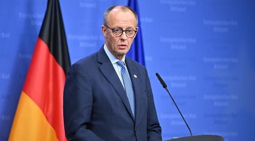 Kanselir Jerman Dukung Larangan Medsos untuk Anak-Anak Kanselir Jerman Dukung Larangan Medsos untuk Anak-Anak