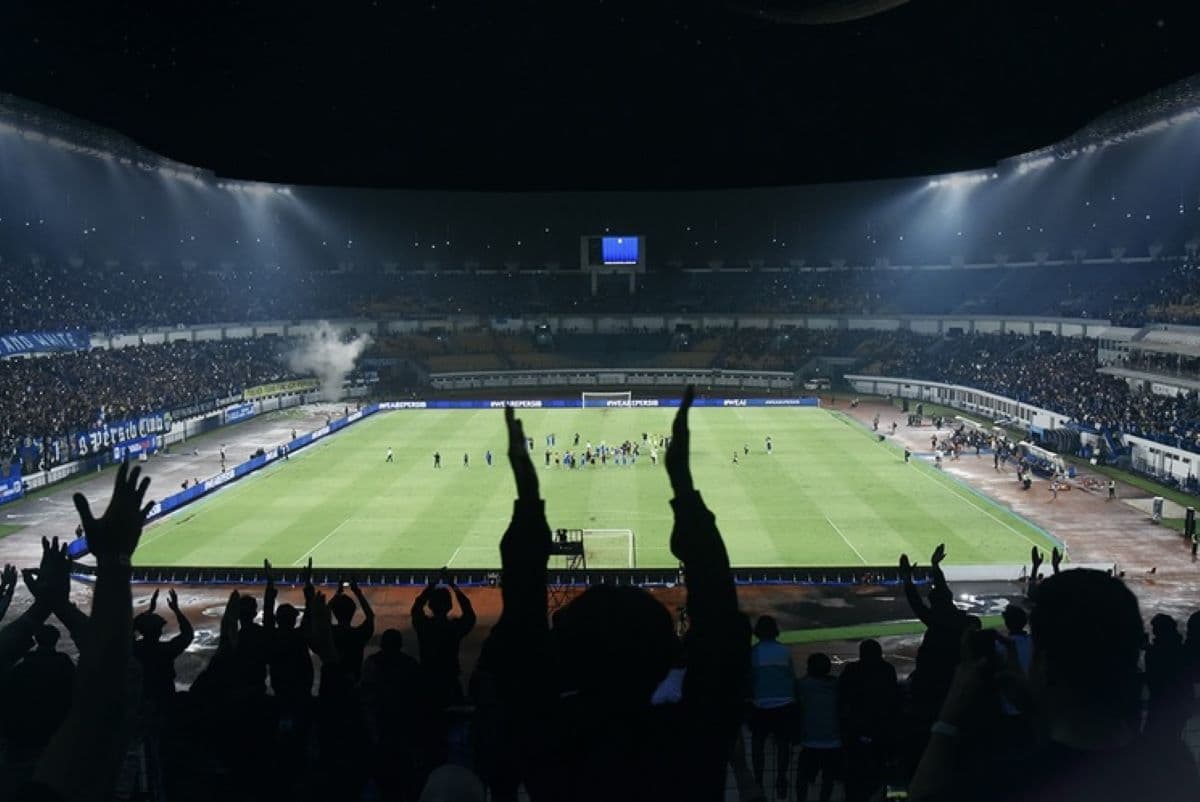 3 Sanksi AFC yang Berpotensi Diterima Persib Bandung Usai Kemenangan Pahit atas Ratchaburi FC di GBLA, Nomor 1 Rugikan Bobotoh 3 Sanksi AFC yang Berpotensi Diterima Persib Bandung Usai Kemenangan Pahit atas Ratchaburi FC di GBLA, Nomor 1 Rugikan Bobotoh