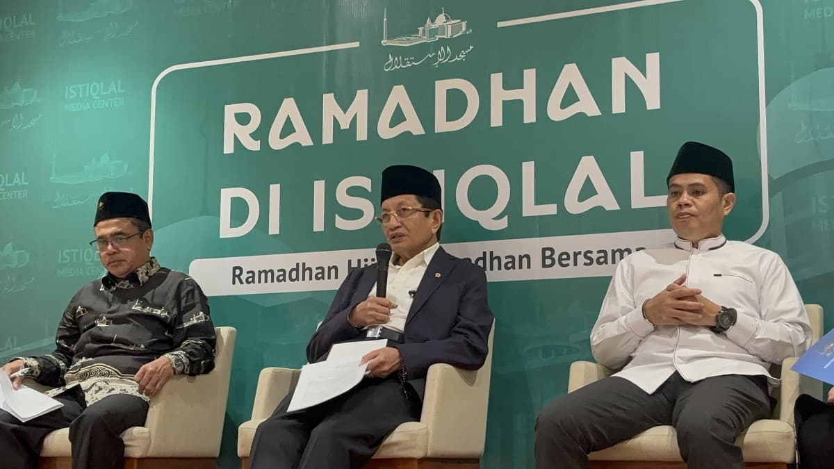 Nasaruddin Umar Ungkap Masjid Istiqlal Buka Donasi untuk Palestina Selama Ramadhan Nasaruddin Umar Ungkap Masjid Istiqlal Buka Donasi untuk Palestina Selama Ramadhan