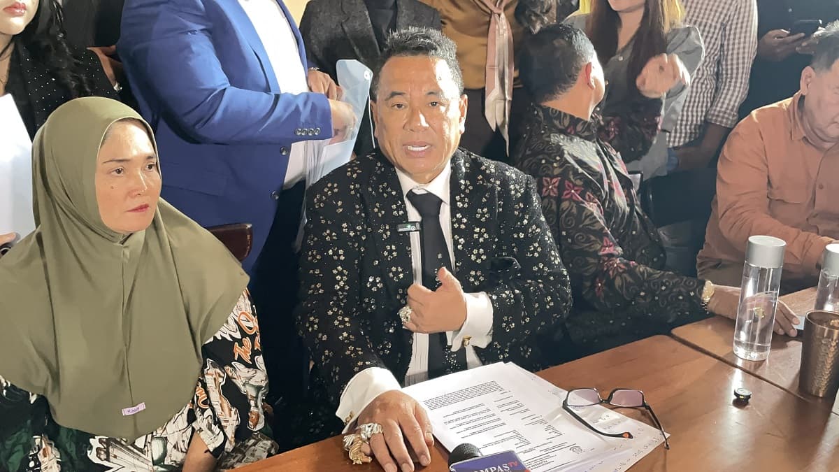 ABK Dituntut Hukuman Mati, Hotman Paris Minta Bantuan Prabowo ABK Dituntut Hukuman Mati, Hotman Paris Minta Bantuan Prabowo