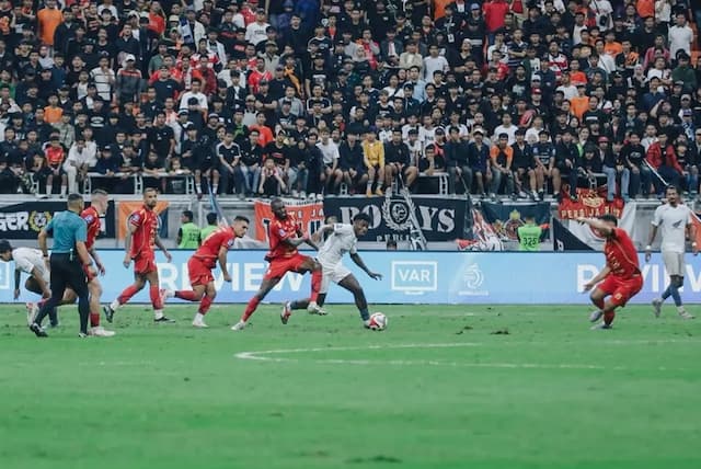 Hasil Persija Jakarta vs PSM Makassar di Super League 2025-2026: Menang 2-1, Macan Kemayoran Naik ke Posisi 2! Hasil Persija Jakarta vs PSM Makassar di Super League 2025-2026: Menang 2-1, Macan Kemayoran Naik ke Posisi 2!