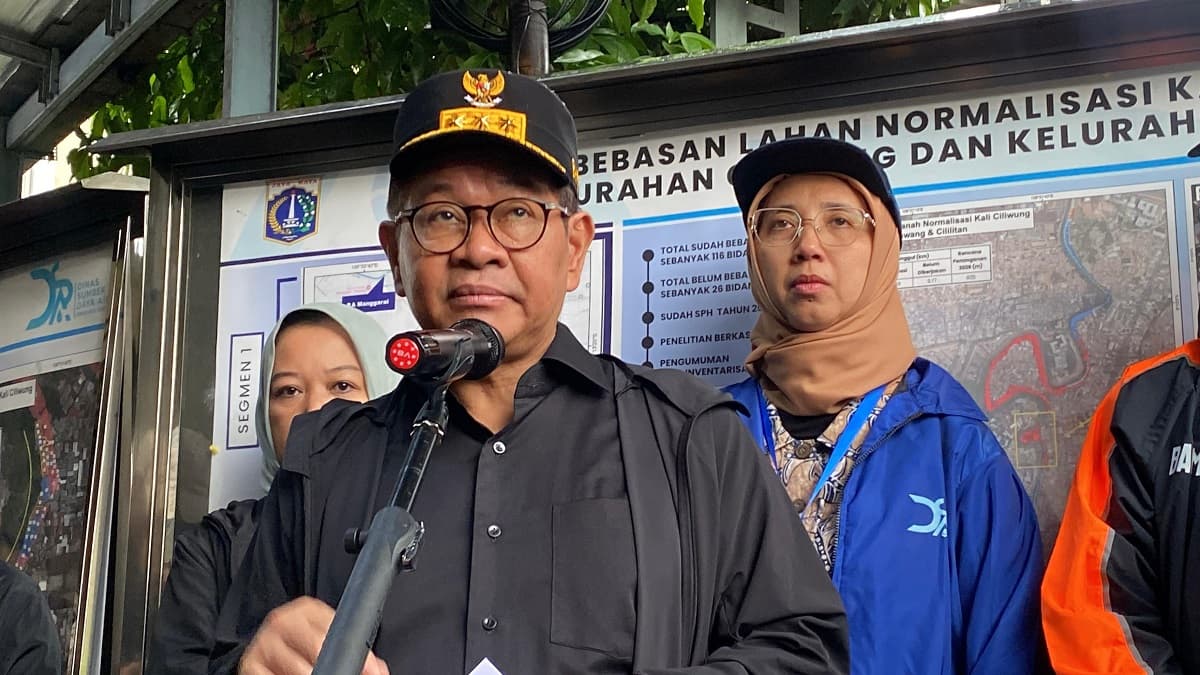 Setahun Pimpin Jakarta, Pramono Akui Banjir, Macet, dan Polusi Masih Jadi Masalah Setahun Pimpin Jakarta, Pramono Akui Banjir, Macet, dan Polusi Masih Jadi Masalah