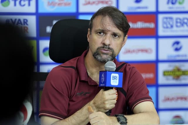 Mauricio Souza Murka Ditanya Penyebab Pemain Anyar Persija Jakarta Jarang Main Mauricio Souza Murka Ditanya Penyebab Pemain Anyar Persija Jakarta Jarang Main