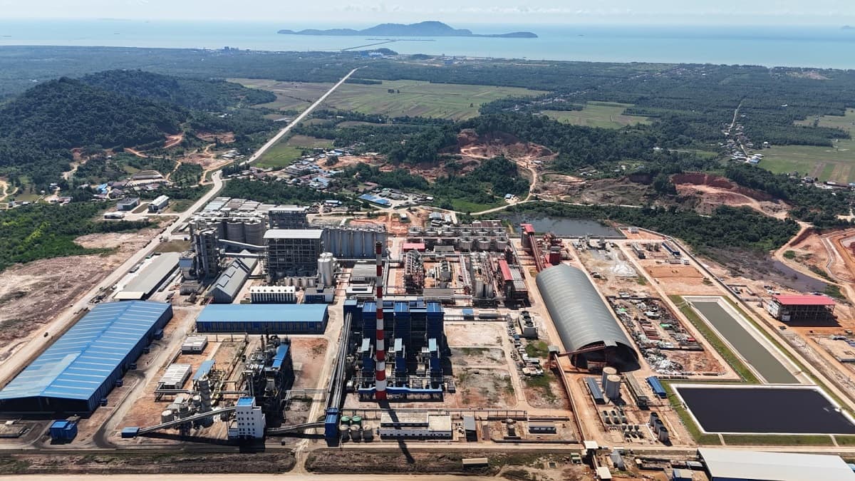 Investasi Hilirisasi Tembus Rp584,1 Triliun, MIND ID Pastikan Hilirisasi Berkelanjutan Investasi Hilirisasi Tembus Rp584,1 Triliun, MIND ID Pastikan Hilirisasi Berkelanjutan