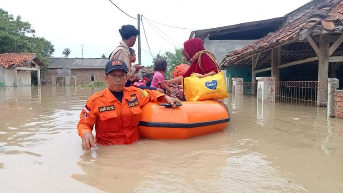 Hujan Ekstrem Picu Banjir di Sejumlah Daerah, BNPB Catat Ratusan Rumah Rusak Hujan Ekstrem Picu Banjir di Sejumlah Daerah, BNPB Catat Ratusan Rumah Rusak